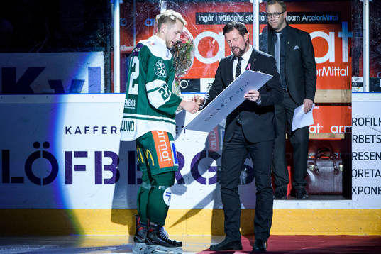 Färjestads Per Åslund uppmärksammas för sin 500