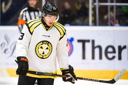 Brynäs Lucas Carlsson deppar