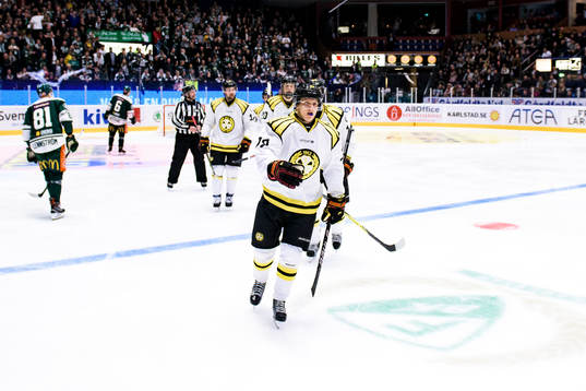Brynäs Daniel Mannberg jublar