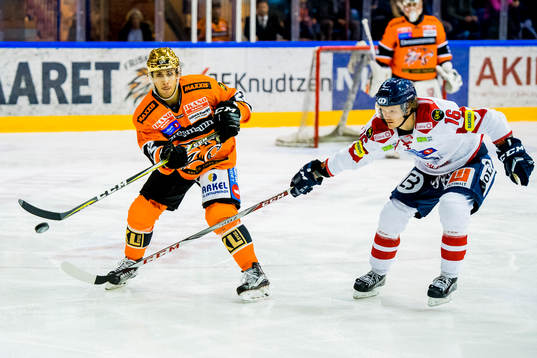 Garry Stanley Nunn of Frisk Asker and Simen Thoresen