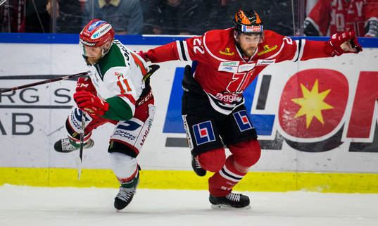 Moras Alexander Hilmerson och Örebros Jonathan Andersson