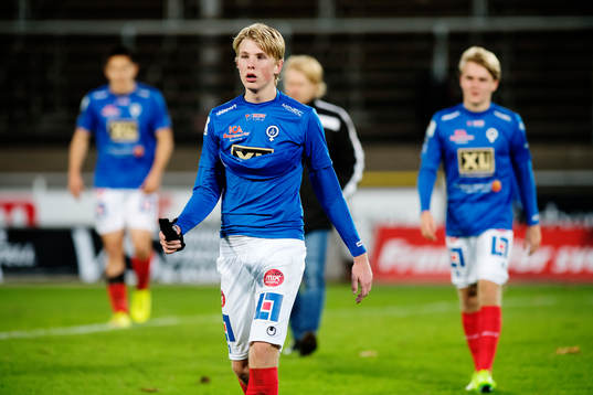 Åtvidabergs Adrian Petersson deppar