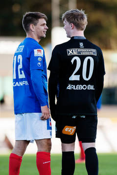 Åtvidabergs Gustaf Halvardsson och Varbergs Gabriel