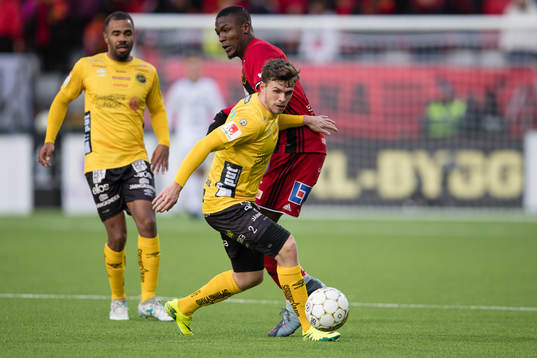 Elfsborgs Jesper Manns mot Östersunds Alhaji Gero