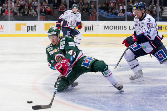 Frölundas Jesper Emanuelsson mot Linköpings Eddie Larsson