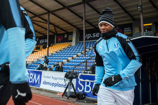 Malmö FFs Carlos Strandberg före fotbollsmatchen i