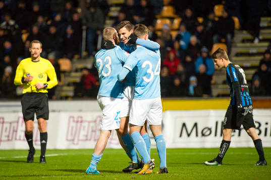 Malmö FFs Jo Inge Berget , Alexander Jeremejeff och Pavle