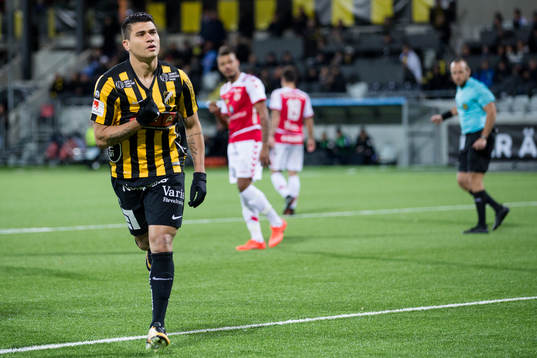Häckens Paulinho jublar
