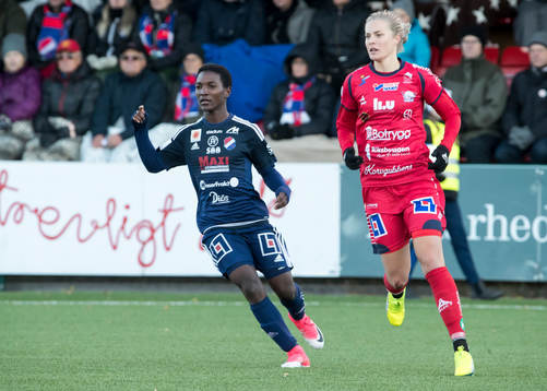 Kvarnsveden Temwa Chawinga i fotbollsmatchen i