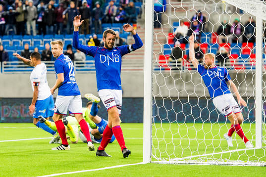 Jonatan Tollås Nation of Vålerenga looks dejected