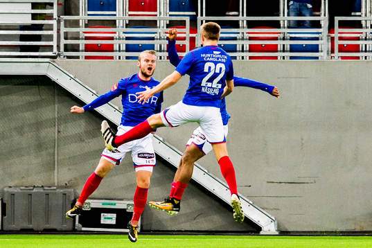 Herman Sørby Stengel of Vålerenga celebrates with his