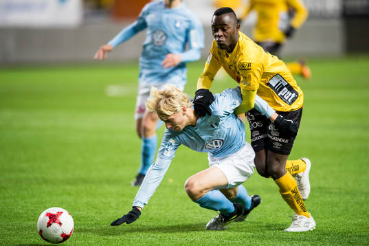 Elfsborgs Prince Isaac Kouame och Malmö FF’s Victor