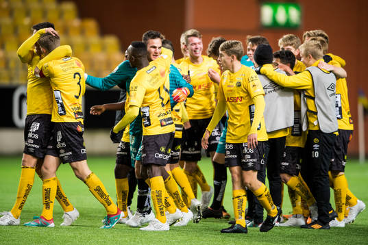 Elfsborgs spelare jublar