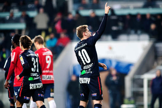 Helsingborgs Darijan Bojanic jublar
