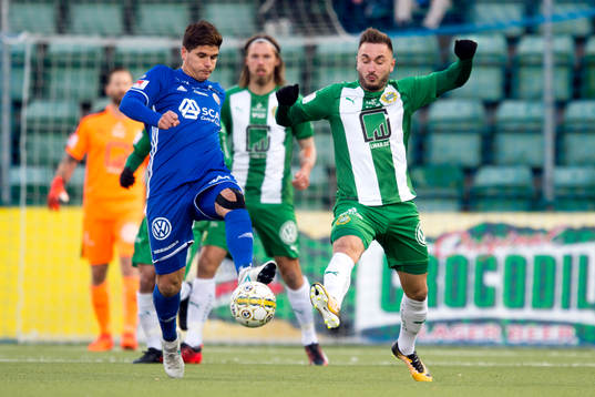 Sundsvalls Peter Wilson och Hammarbys Muamer Tankovic