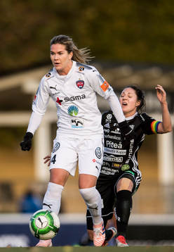 Rosengårds Hanna Folkesson och Piteås Josefin Johansson