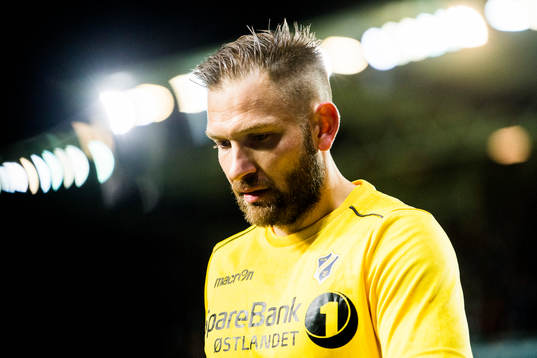 Goalkeeper John Rune Alvbåge of Stabæk