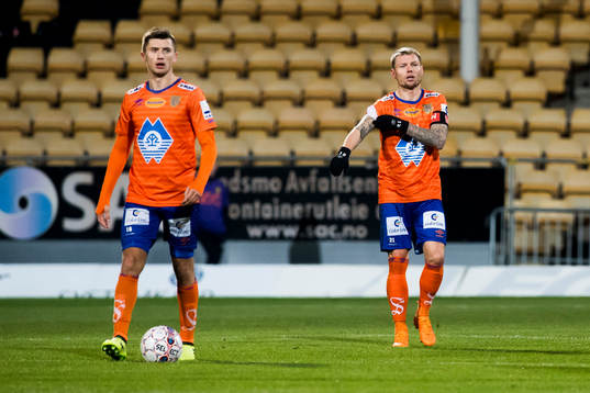 Athanasios Papazoglou and Bjørn Helge Semundseth Riise of