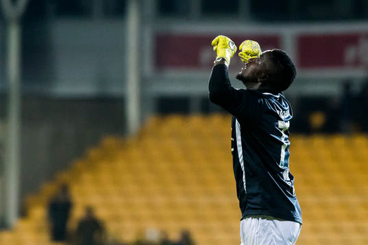 Goalkeeper Arnold Otieno Origi of Lillestrøm celebrates 2-0