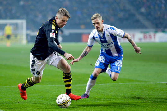 s Robert Taylor och IFK Göteborgs Sören Rieks