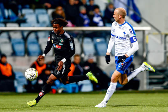 Örebros Kennedy Igboananike och Norrköpings Andreas