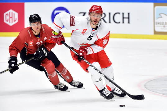 Max Görtz of Malmö Redhawks and Lukas Krajicek of Ocelari