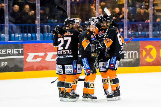 Oskar Nilsson of Frisk Asker celebrates with his teammates
