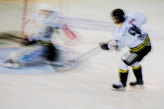 Goaltender Jakob Opsahl and Eirik Børresen
