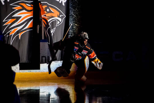 Goaltender Nicklas Tobias Dahlberg of Frisk Asker enters