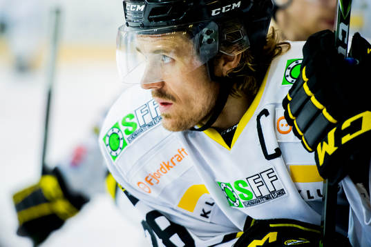 Kristian Forsberg of Stavanger Oilers