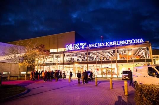 NKT arena exteriört innan ishockeymatchen i SHL mellan