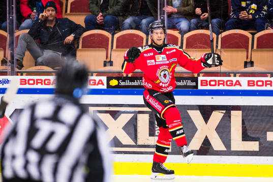 Luleås Patrick Cehlin jublar
