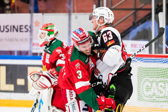 Malmö Redhawks Fredrik Händemark och Moras Brandon Gormley