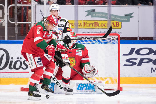 Moras Robin Johansson och Malmö Redhawks Fredrik
