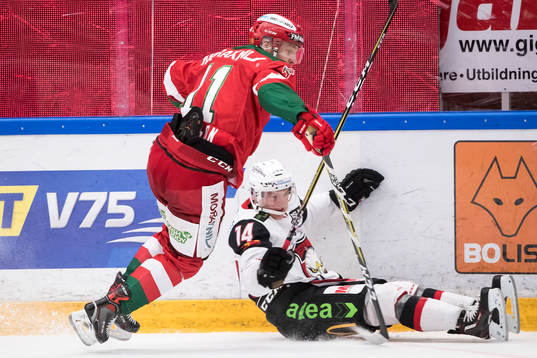 Moras Alexander Hilmerson och Malmö Redhawks Carl-Johan