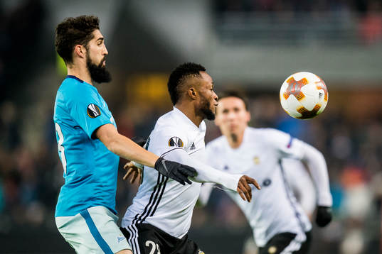 Miha Mevlja of Zenit and Samuel Adegbenro of Rosenborg