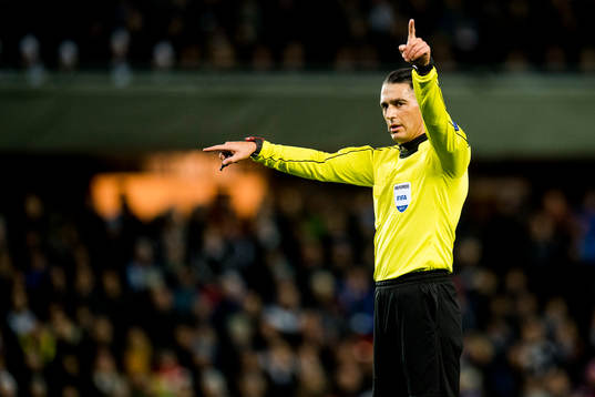 Serdar Gözübüyük, referee