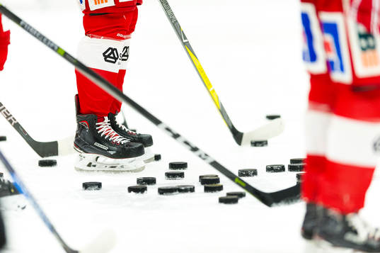 puckar och klubbor