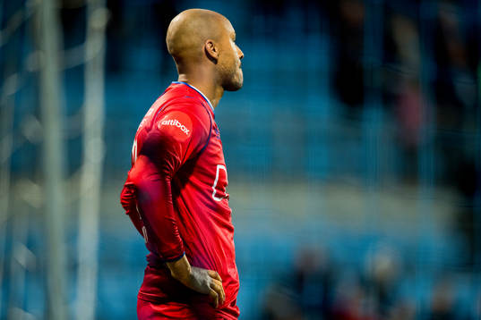 Goalkeeper Adam Larsen Kwarasey of Vålerenga looks dejected