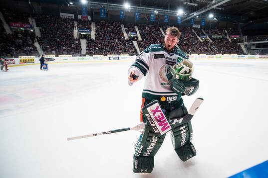 Färjestads målvakt Stefan Steen
