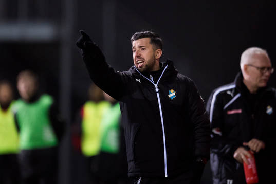 Östers assisterande tränare Denis Velic