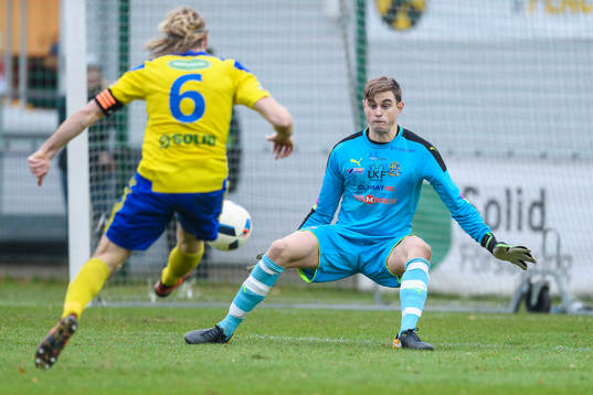 Eskilsminnes Mathias Unkuri gör 1-2