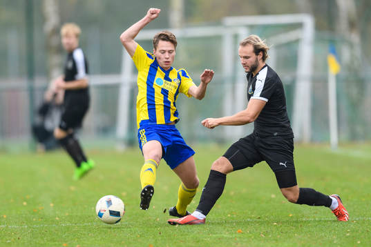 Eskilsminnes Filip Ottosson mot Lunds Oliver Holder Ohlsson