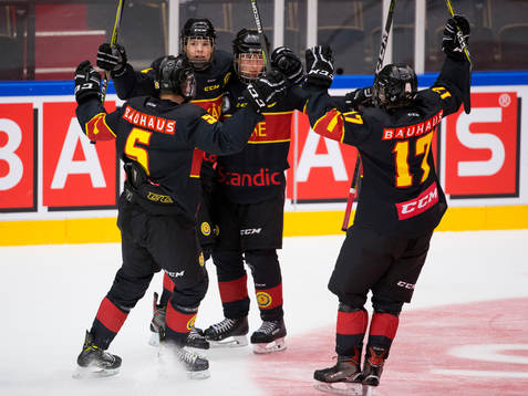 Skånes Oskar Magnusson jublar