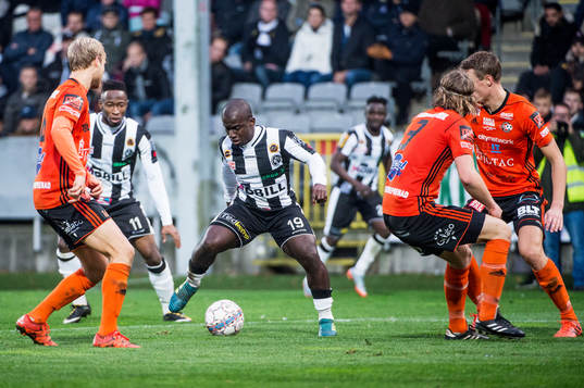 Landskronas Thierry Zahui mot Karlskronas Viktor Gustafson,