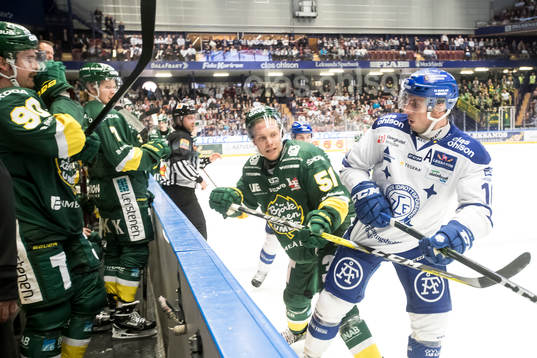 Björklövens Adam Berglin och Leksands Fredrik Lindgren  i