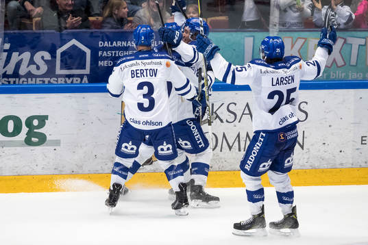 Leksands Emil Bemström jublar