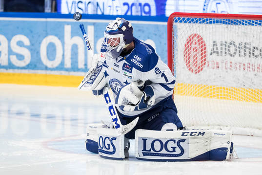 Leksands målvakt Tex Williamsson  i ishockeymatchen i