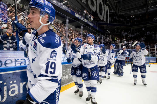 Leksands spelarna jublar