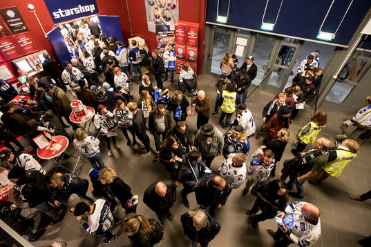 i ishockeymatchen i Hockeyallsvenskan mellan Leksand och